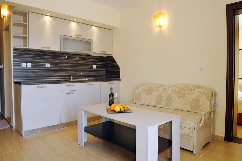 Hotel Iris Nesebar Bilik gambar