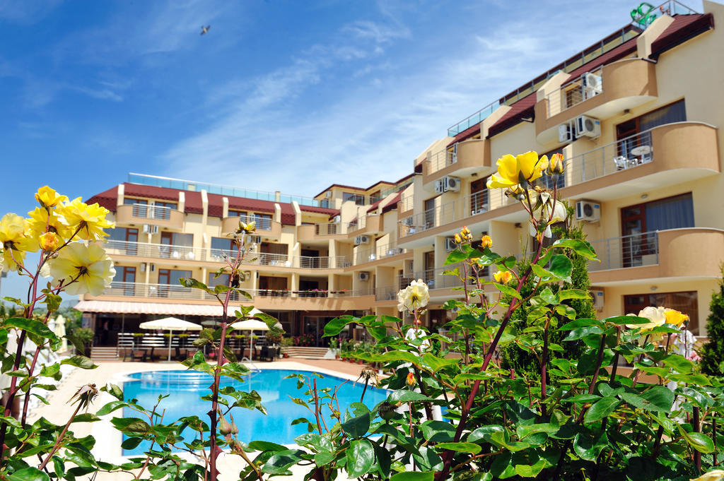 Hotel Iris Nesebar Luaran gambar