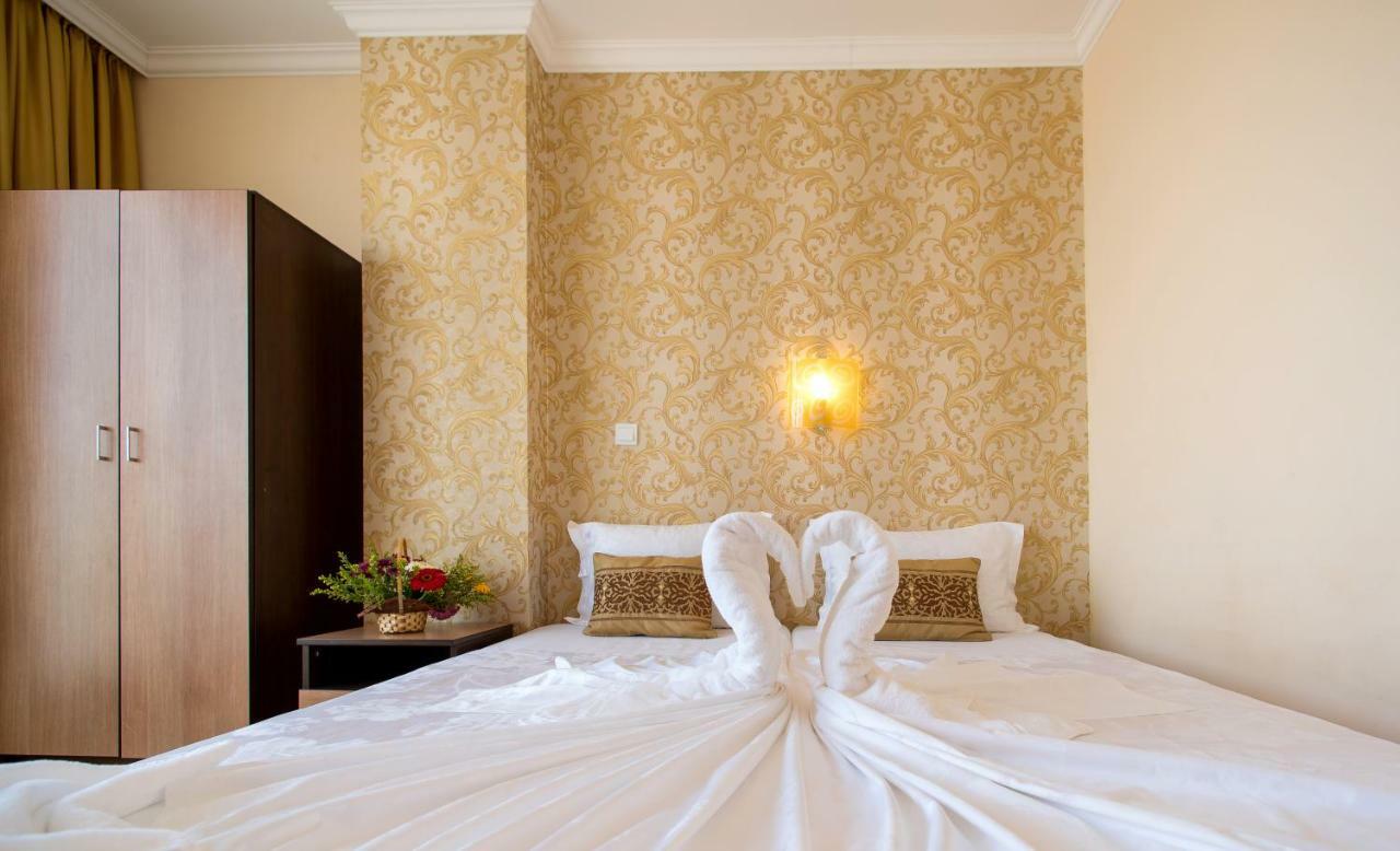 Hotel Iris Nesebar Luaran gambar
