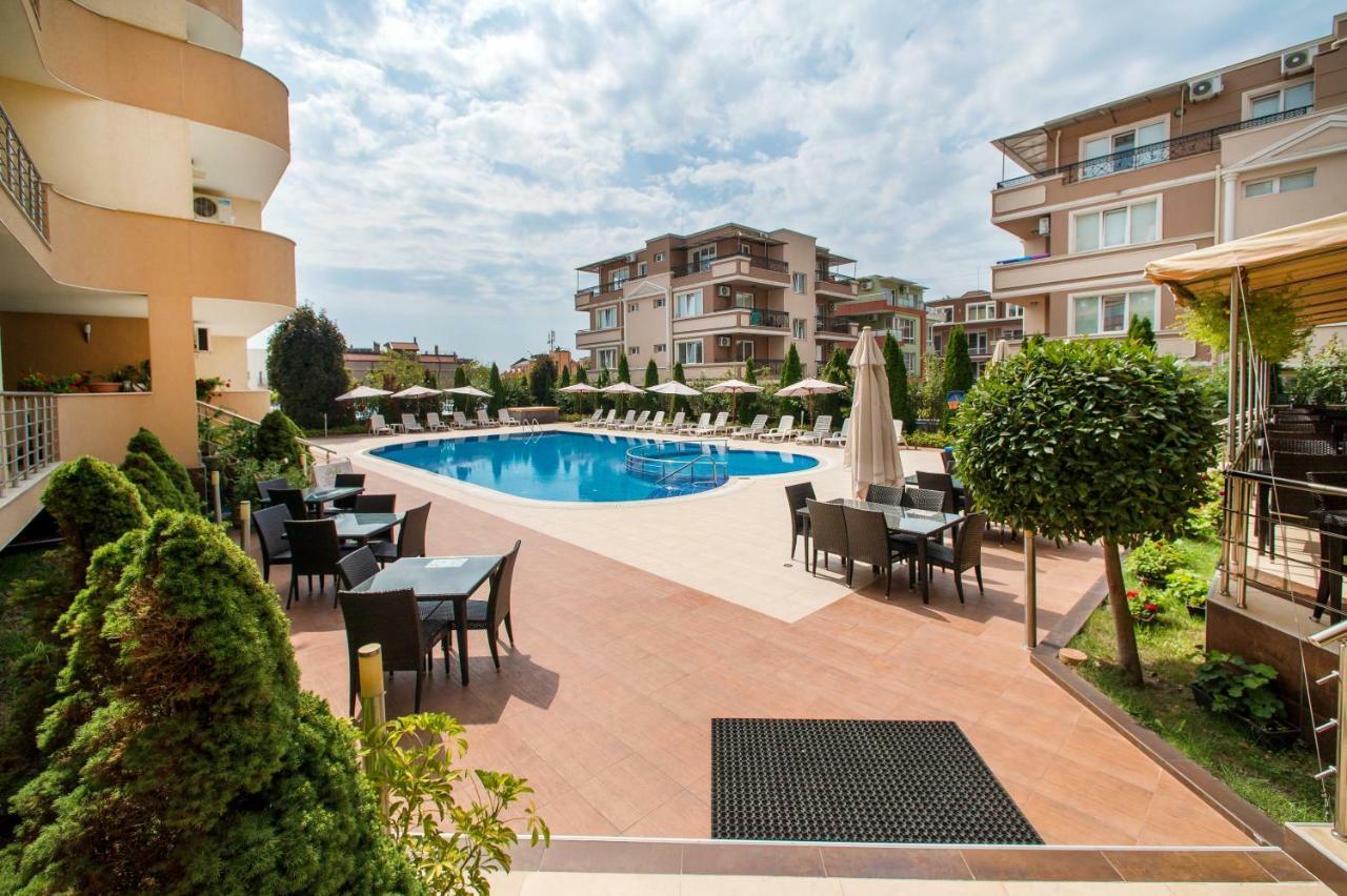 Hotel Iris Nesebar Luaran gambar